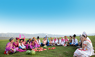 中共中央关于在全党深入开展学习贯彻习近平新时代中国特色社会主义思想主题教育的意见